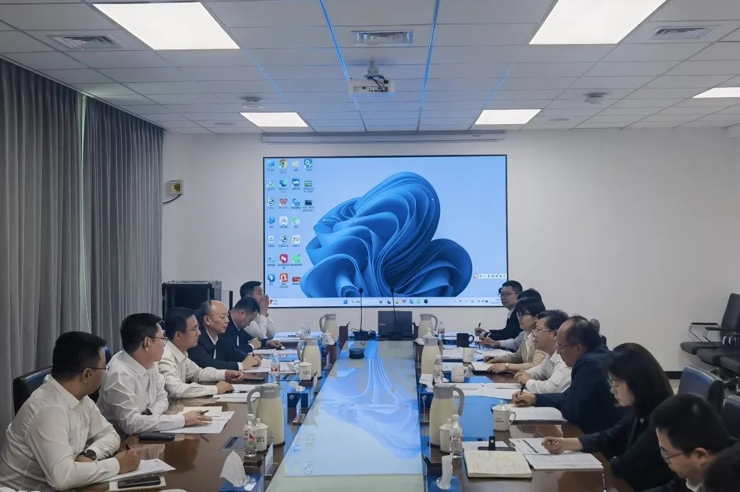公司主要領導會見中國農墾集團黨委書記、董事長張磊